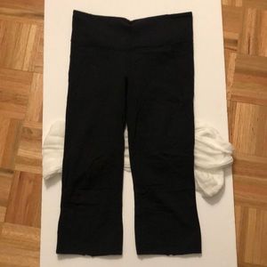 Lululemon Cropped Black leggings